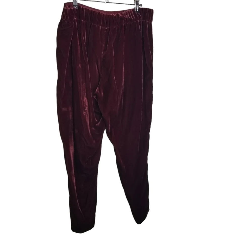 J. Crew luxe burgundy velvet easy pull on pants